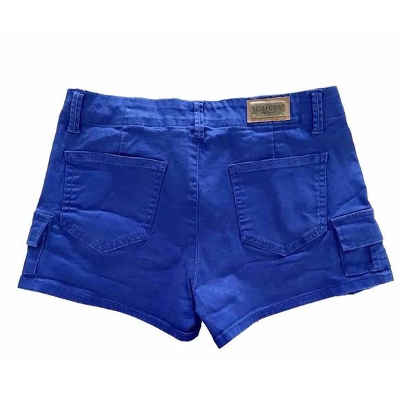 GUESS Women’s Cargo Shorts Size 26 Blue Casual Utility Pockets Low Rise - Picture 3 of 4